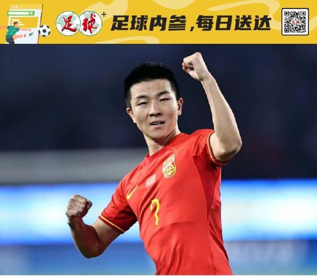 派出所新分派来一批刚从警校结业的练习生，王连贵的师傅是干了七年的“片儿警”杨国力。杨国力将小王先容给居委会，居委会的老太太们热情地向他诠释管片儿的工作，要以户籍办理为根本，治安工作为主。 晚上正逢杨国力值夜班，有人被狗咬伤。说是一条黑狗疯狂地扑向路人，会不会是疯狗?杨国力当即向所长报告请示，所长判断决议：组织气力，敏捷找到野狗，以防再咬伤其他大众。 平易近警们个个手持木棒，四周往寻觅狗，终究在一个荒疏的院子里找到，年夜家追到街大将狗乱棍打死。送防疫站查验，公然是条疯狗。防疫站给派出所敲了个警钟：狂犬病的灭亡率是百分之百，对加入灭狗的平易近警必需采纳防疫办法。 为了确保居平易近的平安，派出所要求平易近警们深切查询拜访是不是还有疯狗，并向居平易近们宣扬狂犬病的风险性及城市禁养犬的需要性。所长指派杨国力首要负责此次姑且放置的突击灭犬工作。 杨国力常常加班，可贵有个礼拜天能闲下来陪三岁的儿...